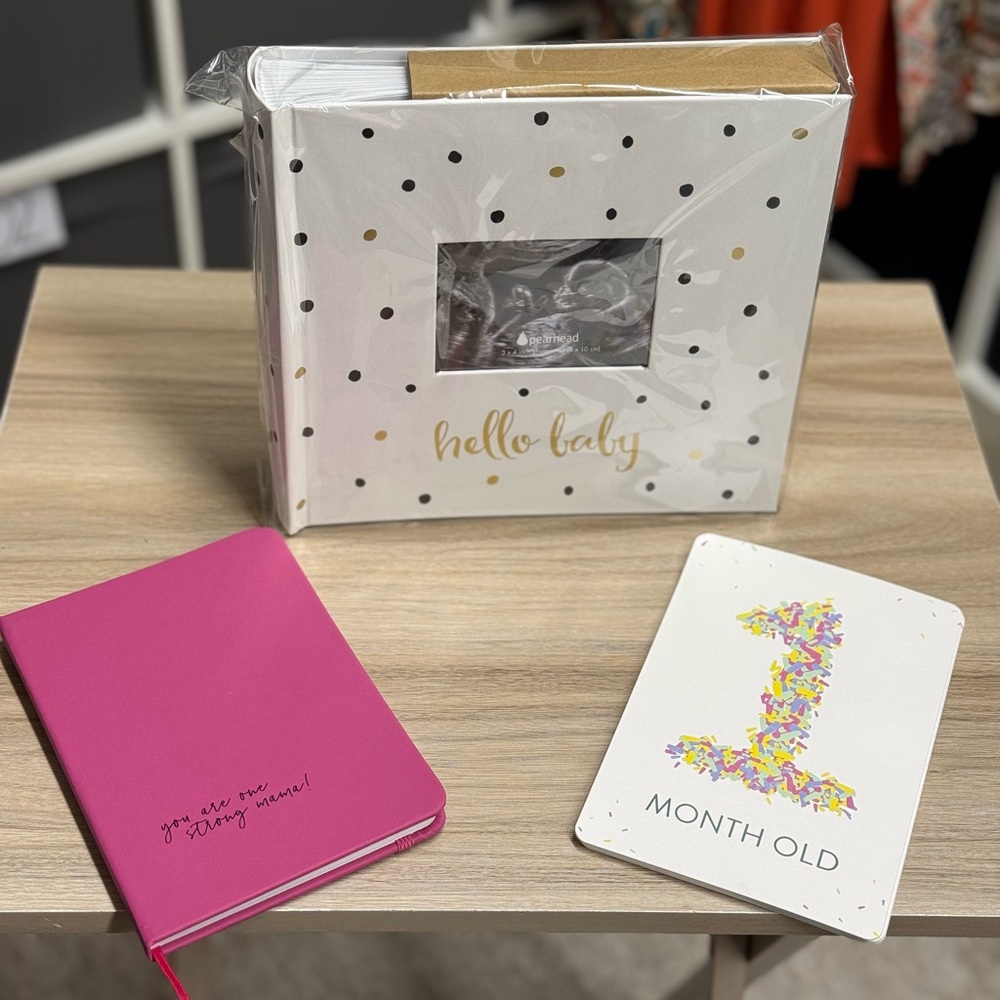 Pearhead Baby Book With Momma Notebook and Month to Month Milestone Cards